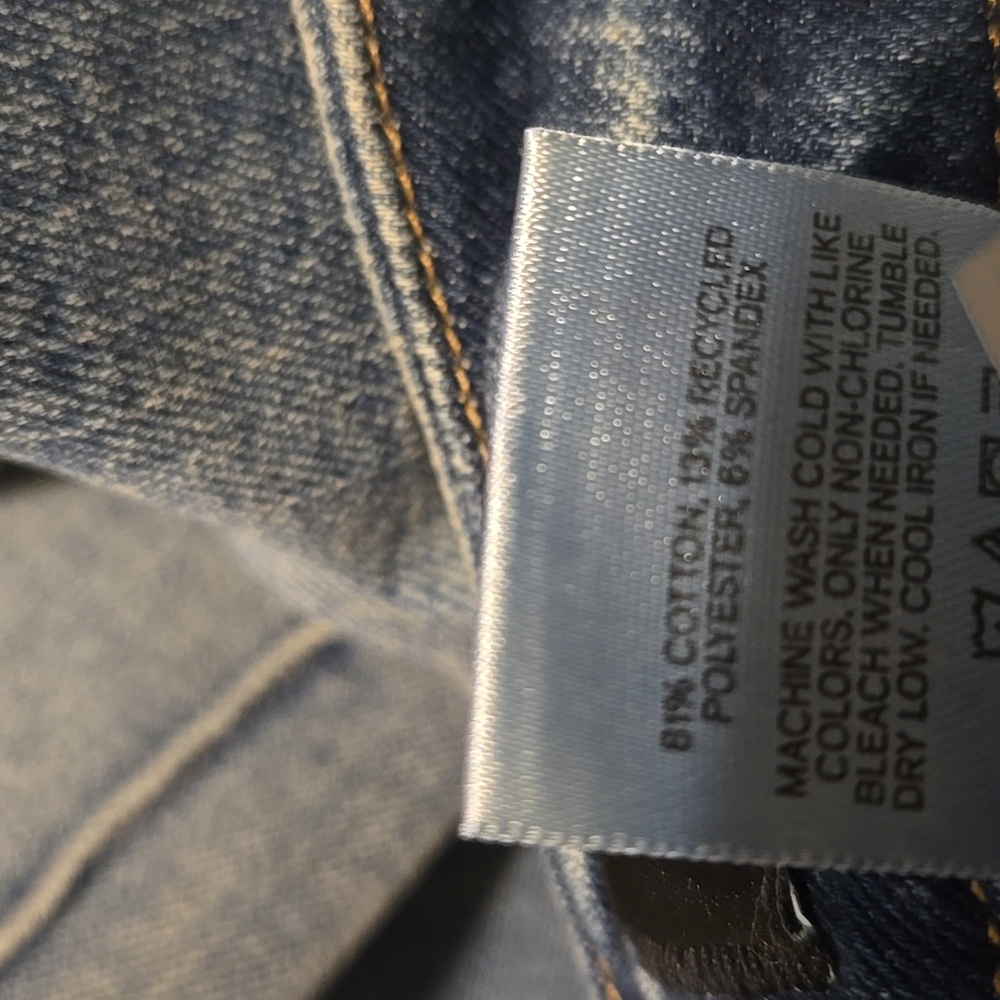 Express Light Blue Flare Jeans - Picture 9 of 9